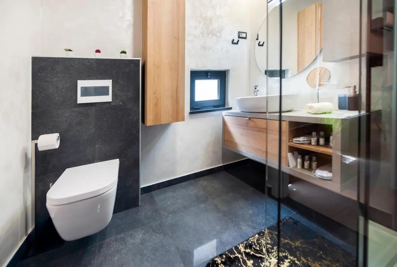 Dc II Downtown Apartment Rovinj